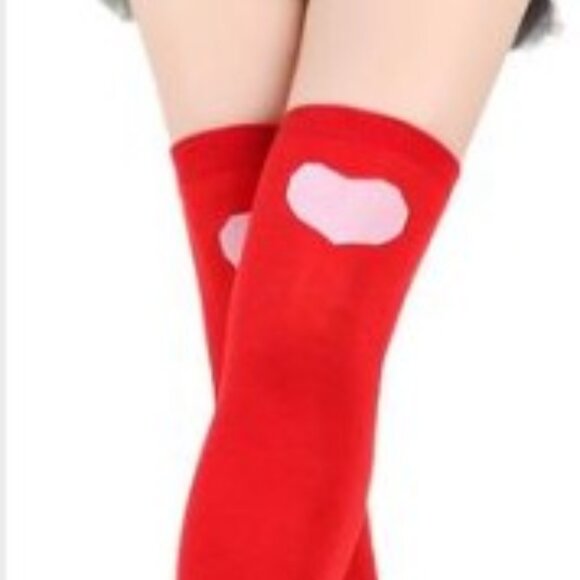3 KNEE THIGH HIGH SOCKS RED LIP HEART PATTERN - Picture 3 of 4